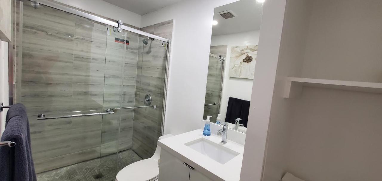 Modern Home, Excellent Location 마이애미 외부 사진