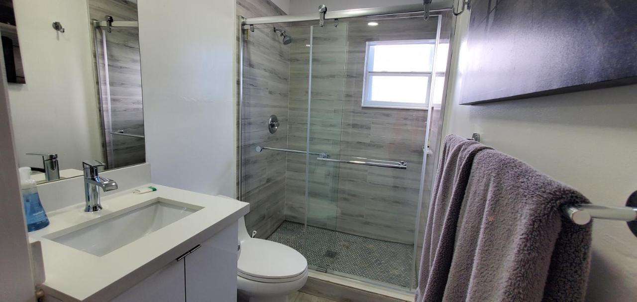 Modern Home, Excellent Location 마이애미 외부 사진